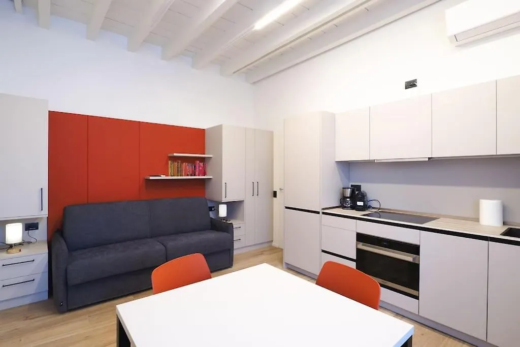 La Casa Di Ringhiera Milano Porta Venezia Apartment Milan