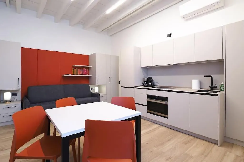 Apartmán La Casa Di Ringhiera Milano Porta Venezia Itálie