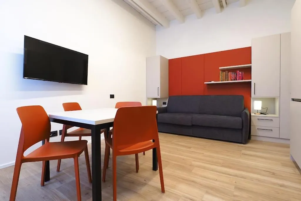 Apartmán La Casa Di Ringhiera Milano Porta Venezia 0*,